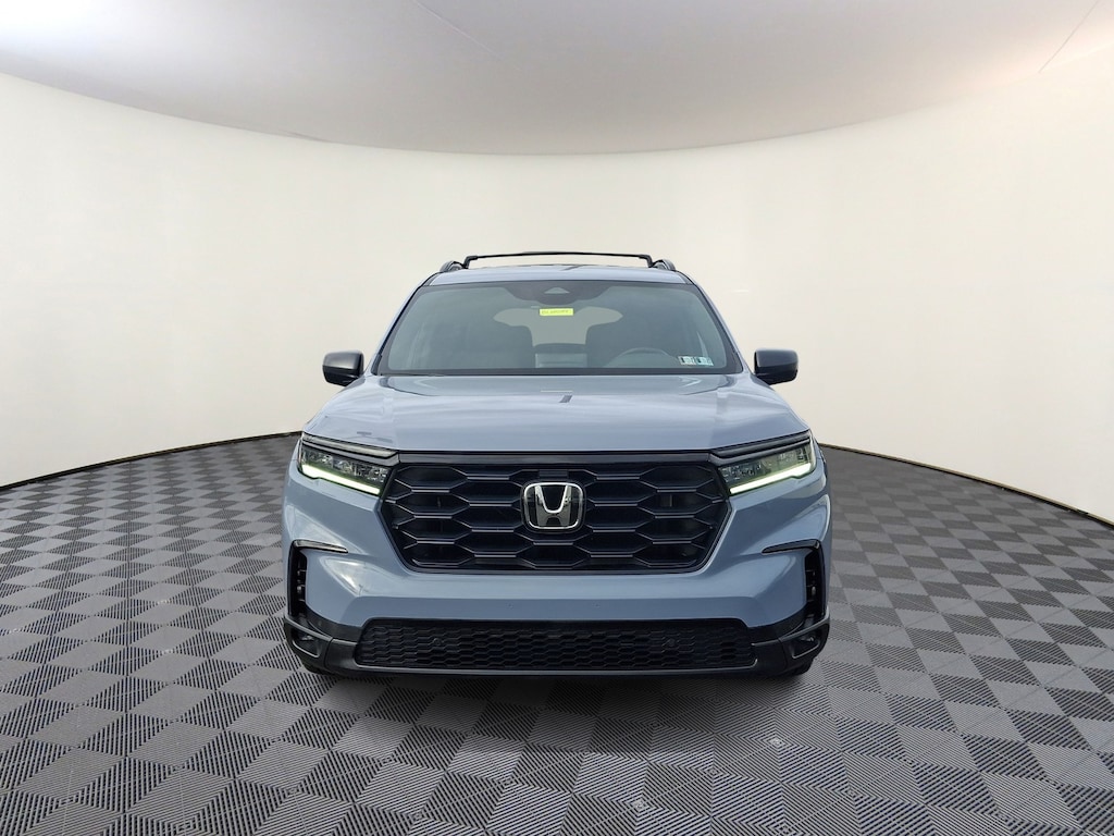 Certified 2025 Honda Pilot Sport Sport Utility