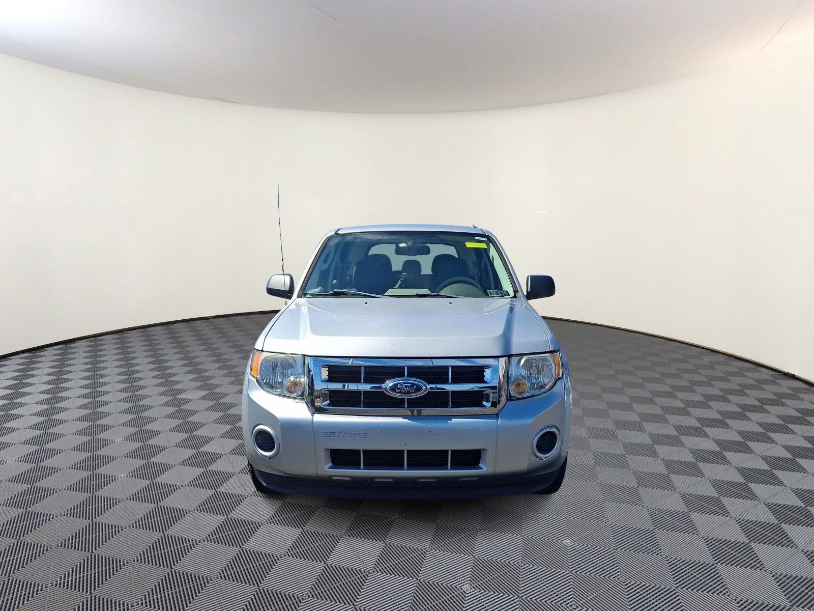 Used 2012 Ford Escape XLS with VIN 1FMCU0C70CKB99677 for sale in Levittown, PA