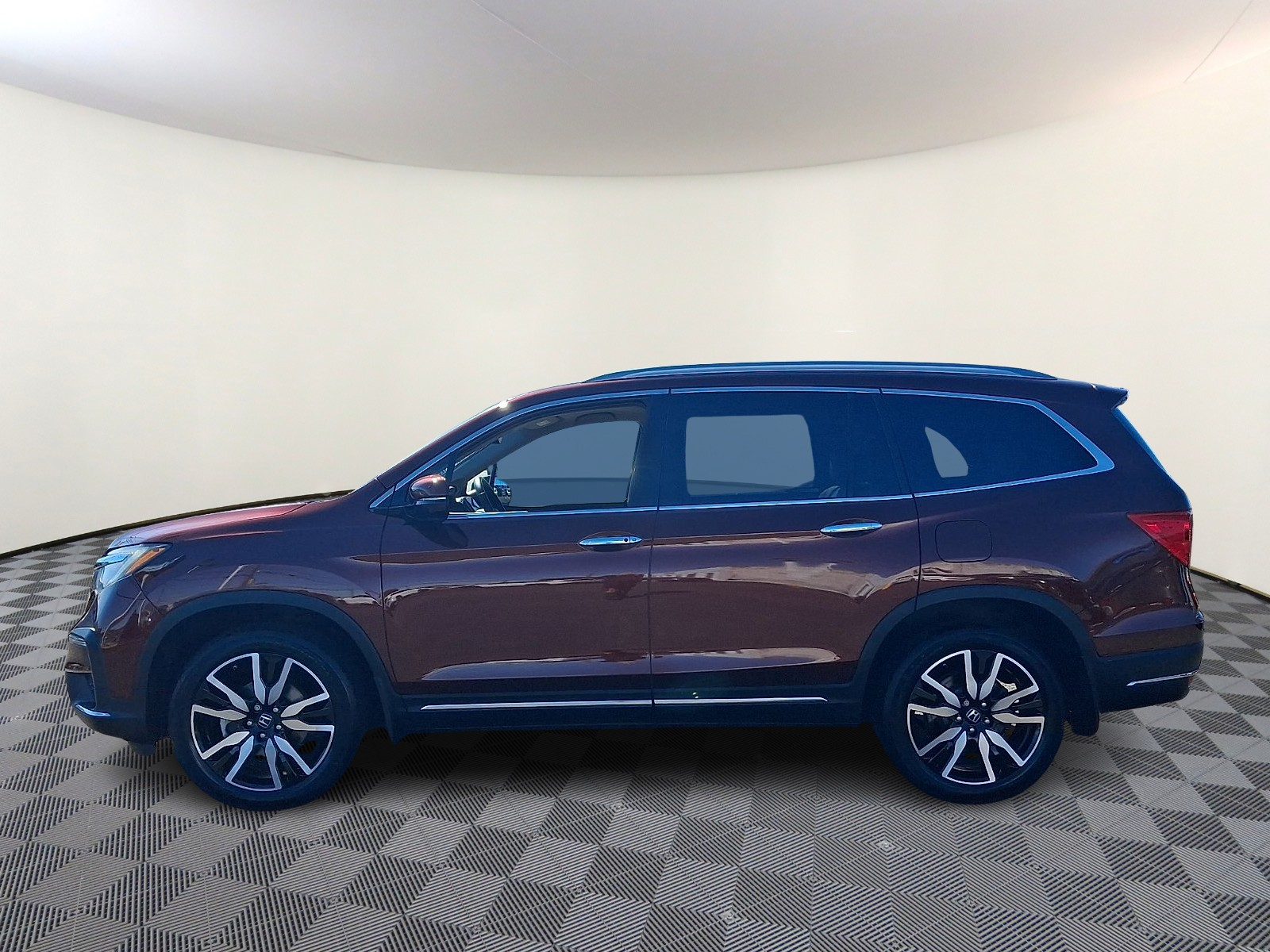 Used 2020 Honda Pilot AWD Touring 8 Passenger Sport Utility