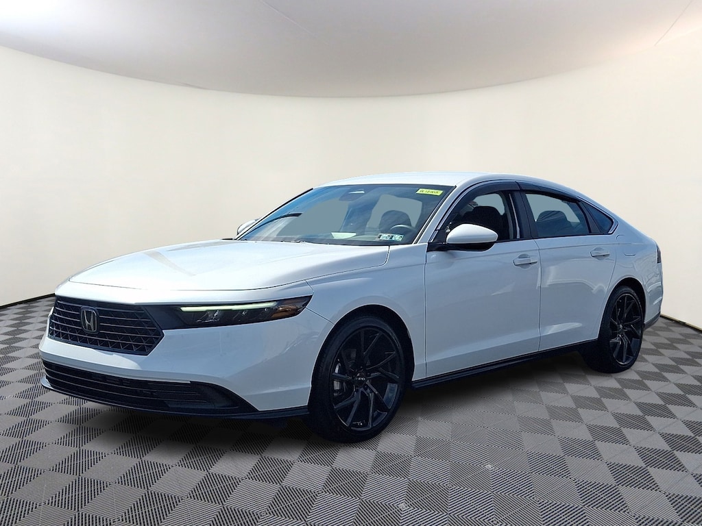 Certified 2025 Honda Accord Sedan LX Sedan