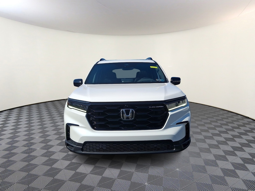 Certified 2025 Honda Pilot Black Edition Sport Utility