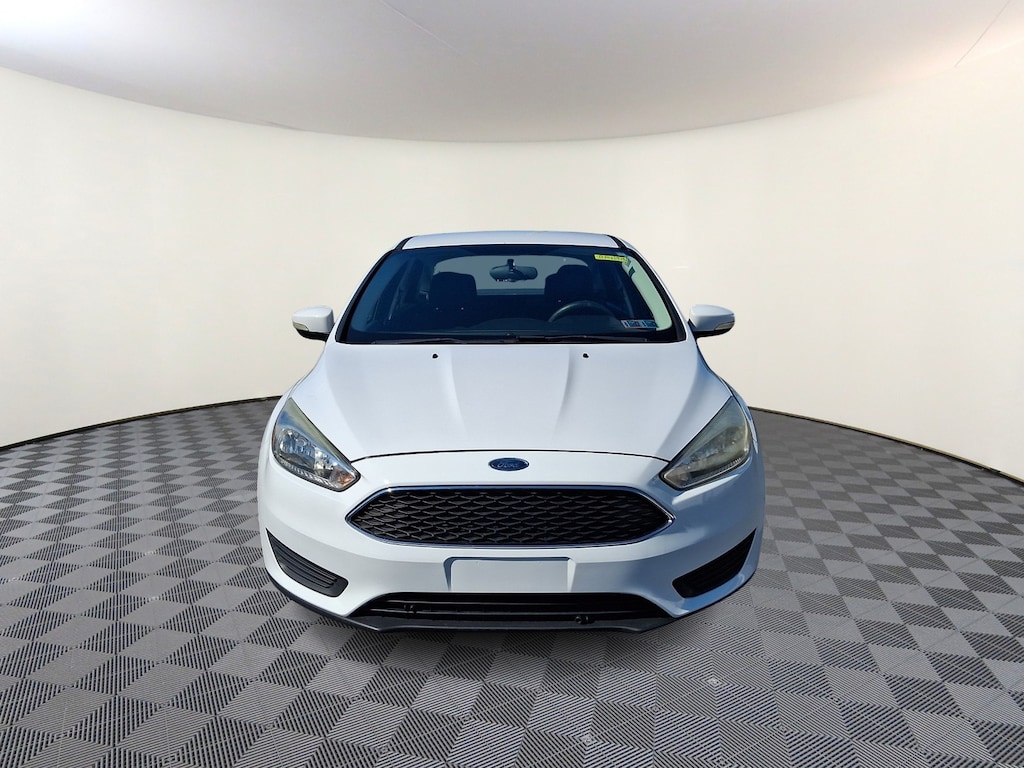 Used 2016 Ford Focus SE Sedan