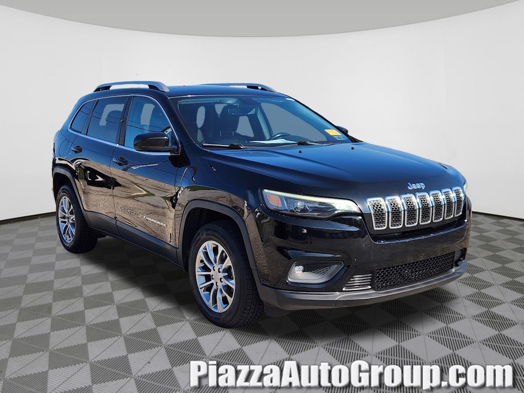 Used 2019 Jeep Cherokee LATIPLUS SUV