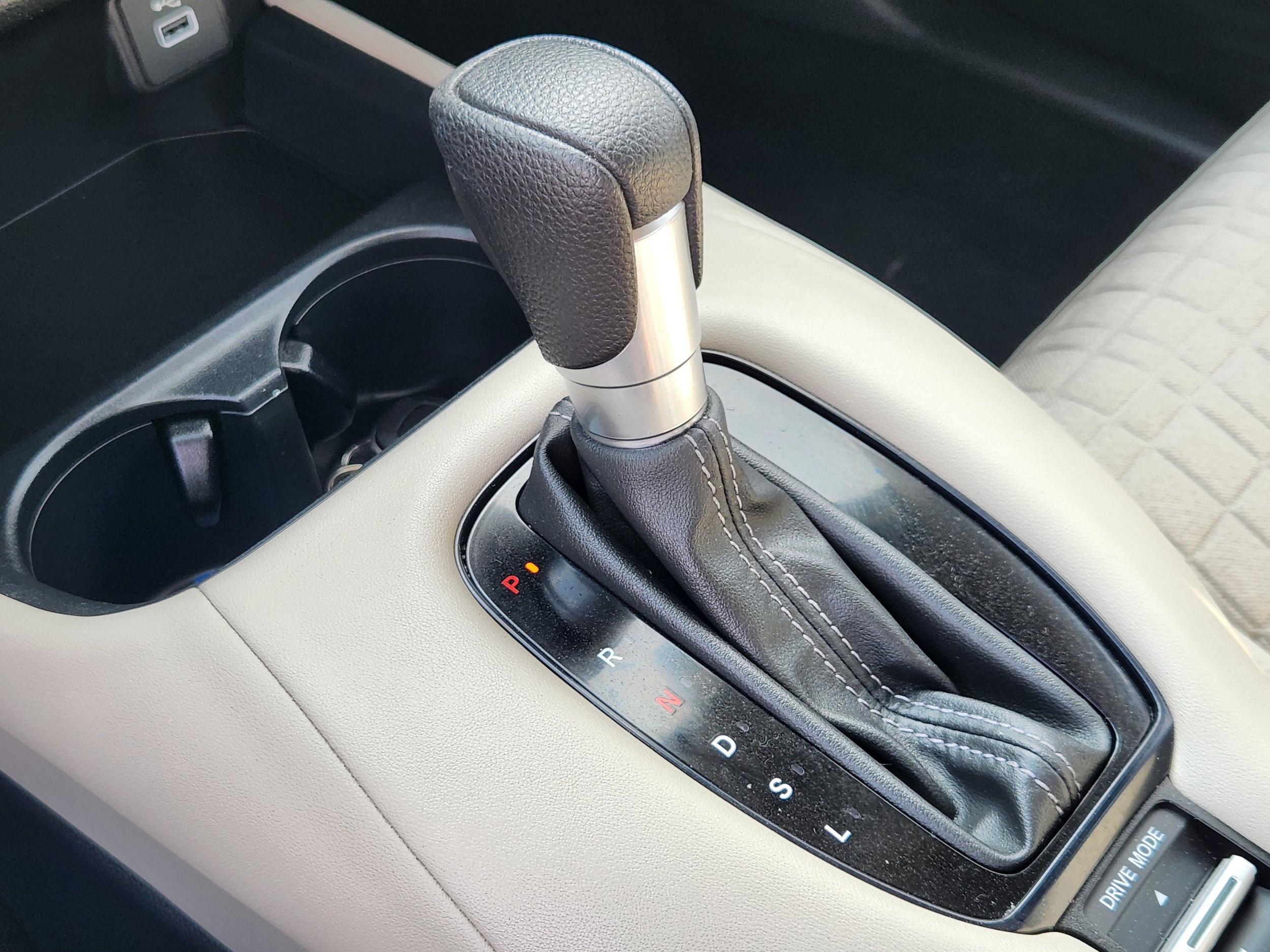 2024 Honda HR-V LX - Photo 11