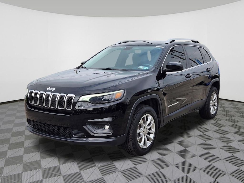 Used 2019 Jeep Cherokee Latitude Plus SUV