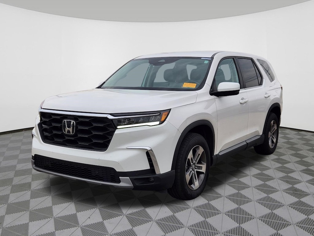 Certified 2024 Honda Pilot EX-L 7 Passenger SUV