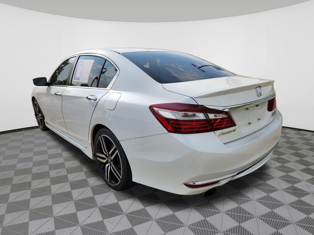 Used 2017 Honda Accord Sedan Sport SE Sport SE CVT