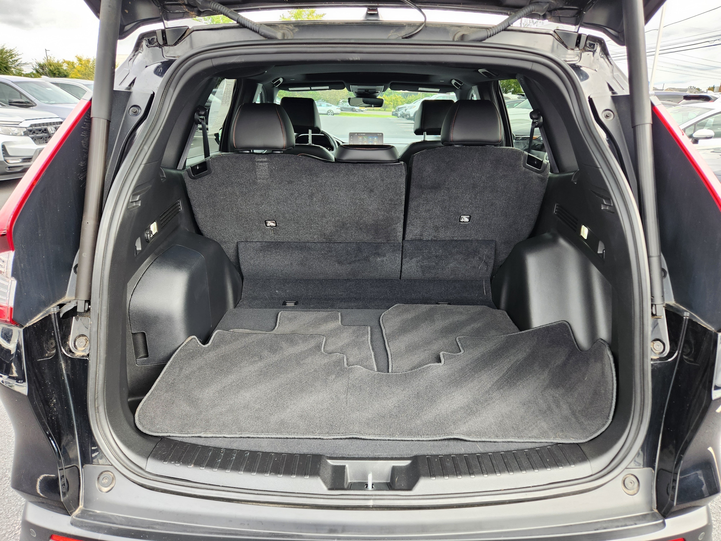 2025 Honda CR-V Sport-L - Photo 8