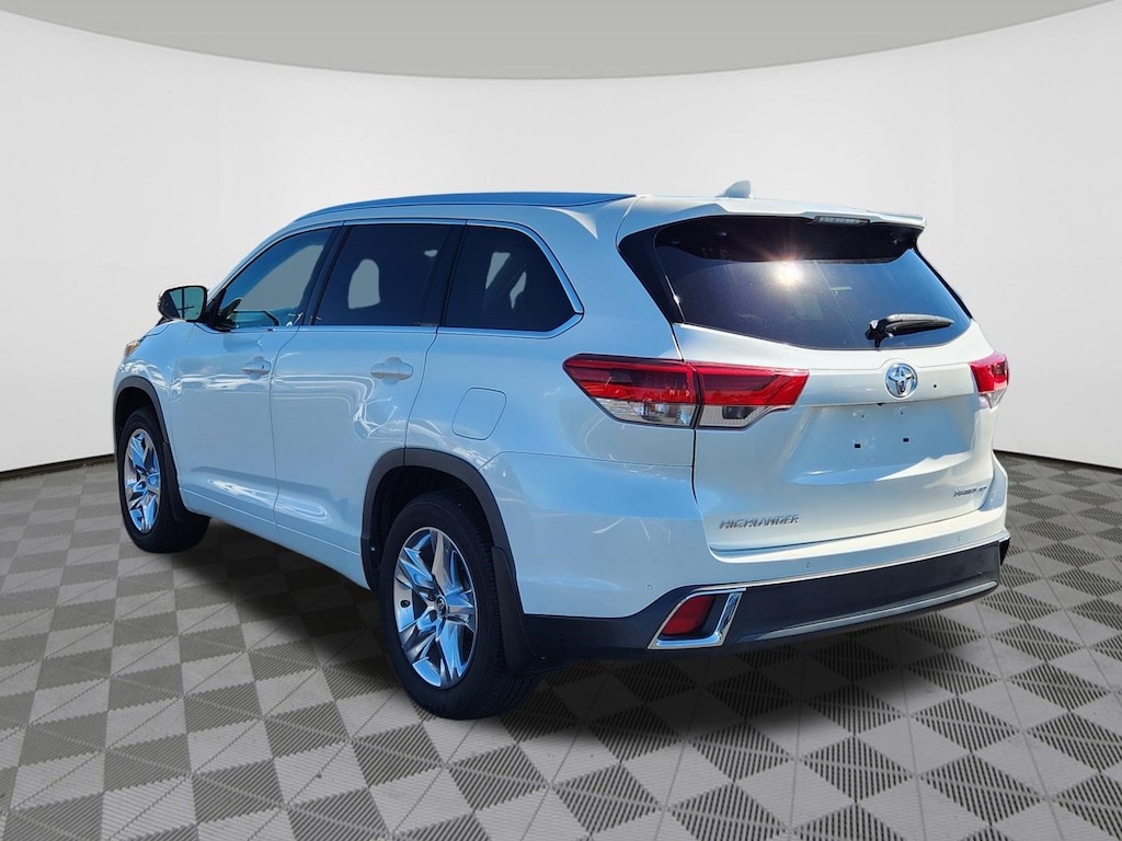 Used 2019 Toyota Highlander Limited SUV