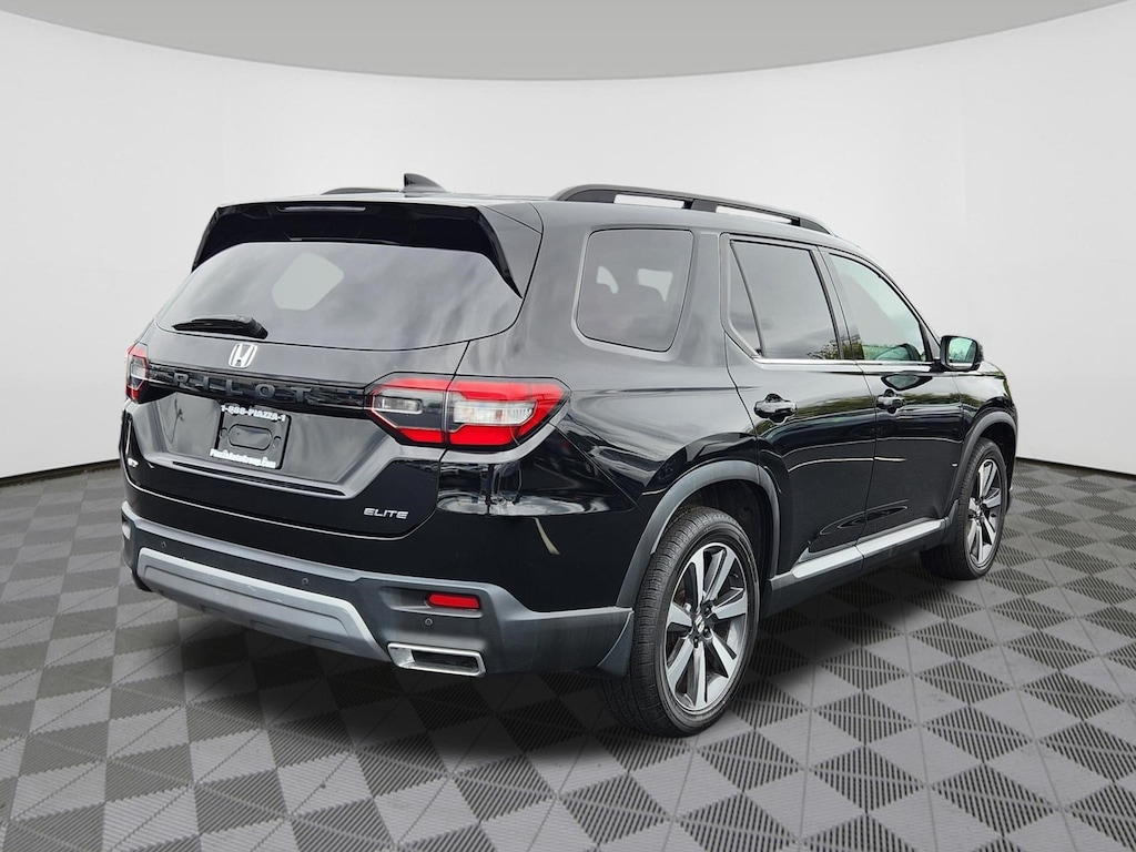 Certified 2023 Honda Pilot Elite SUV