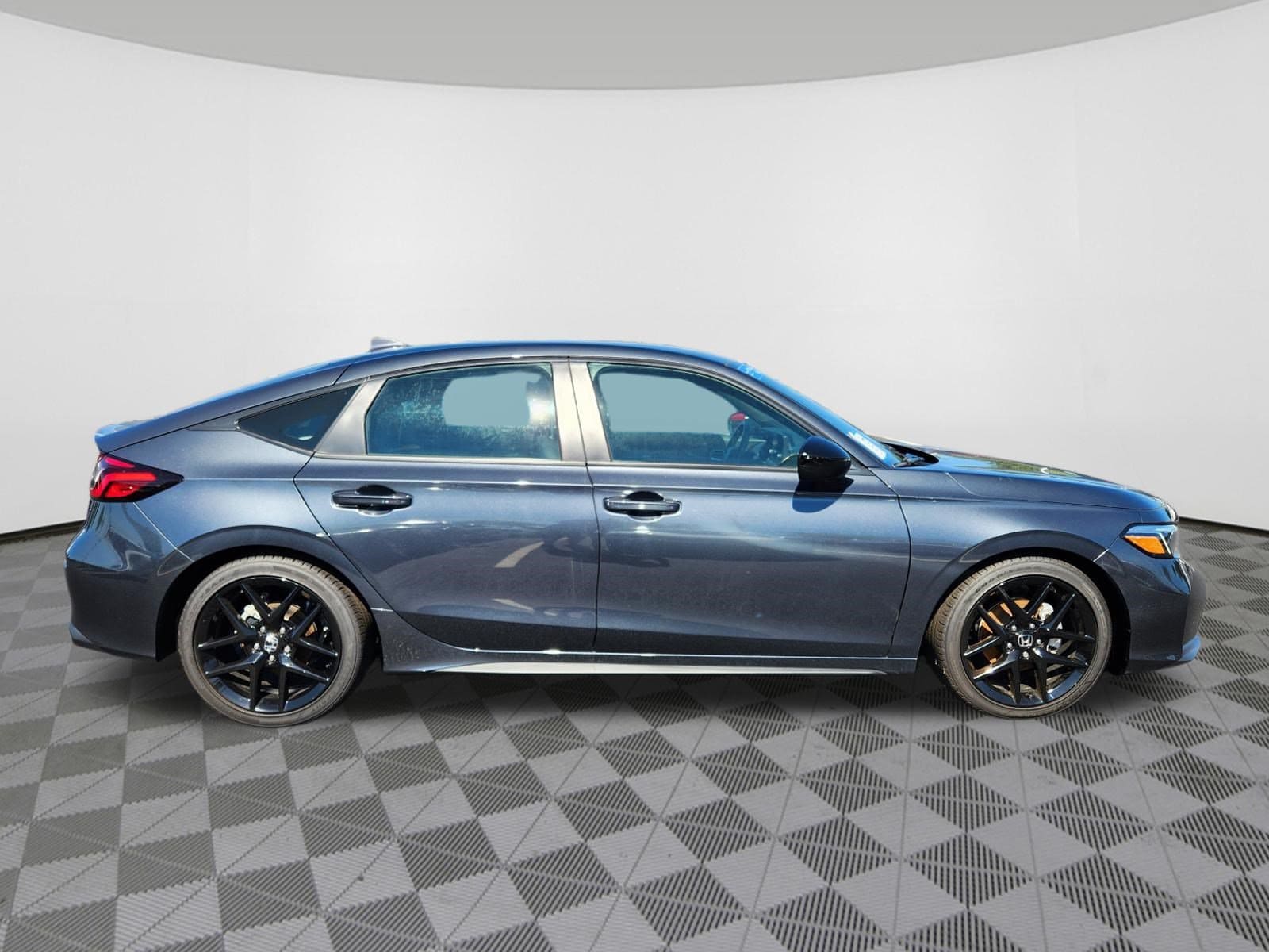 2026 Honda Civic Hatchback Sport - Photo 6