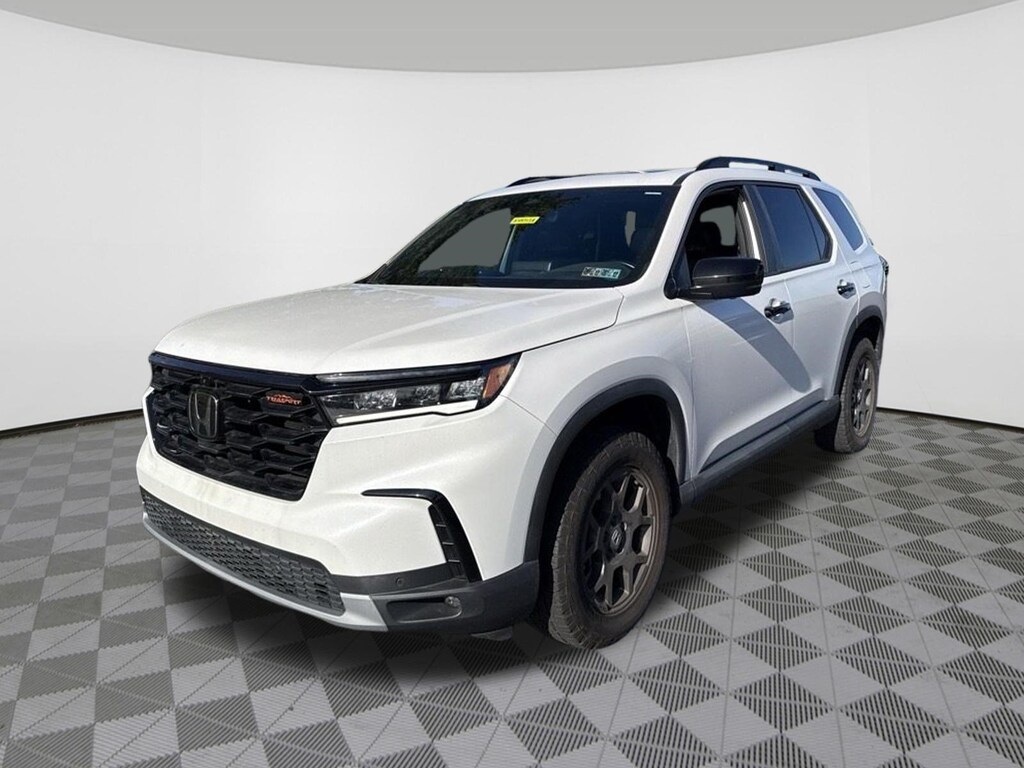 Certified 2024 Honda Pilot TrailSport SUV