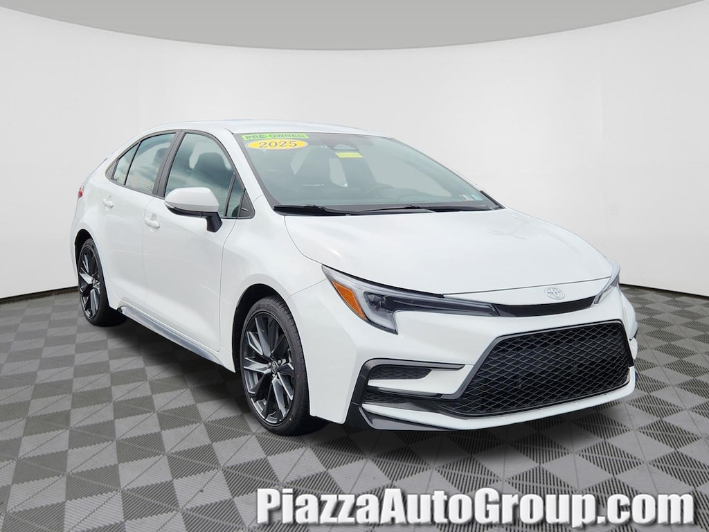 Used 2025 Toyota Corolla SE SE CVT