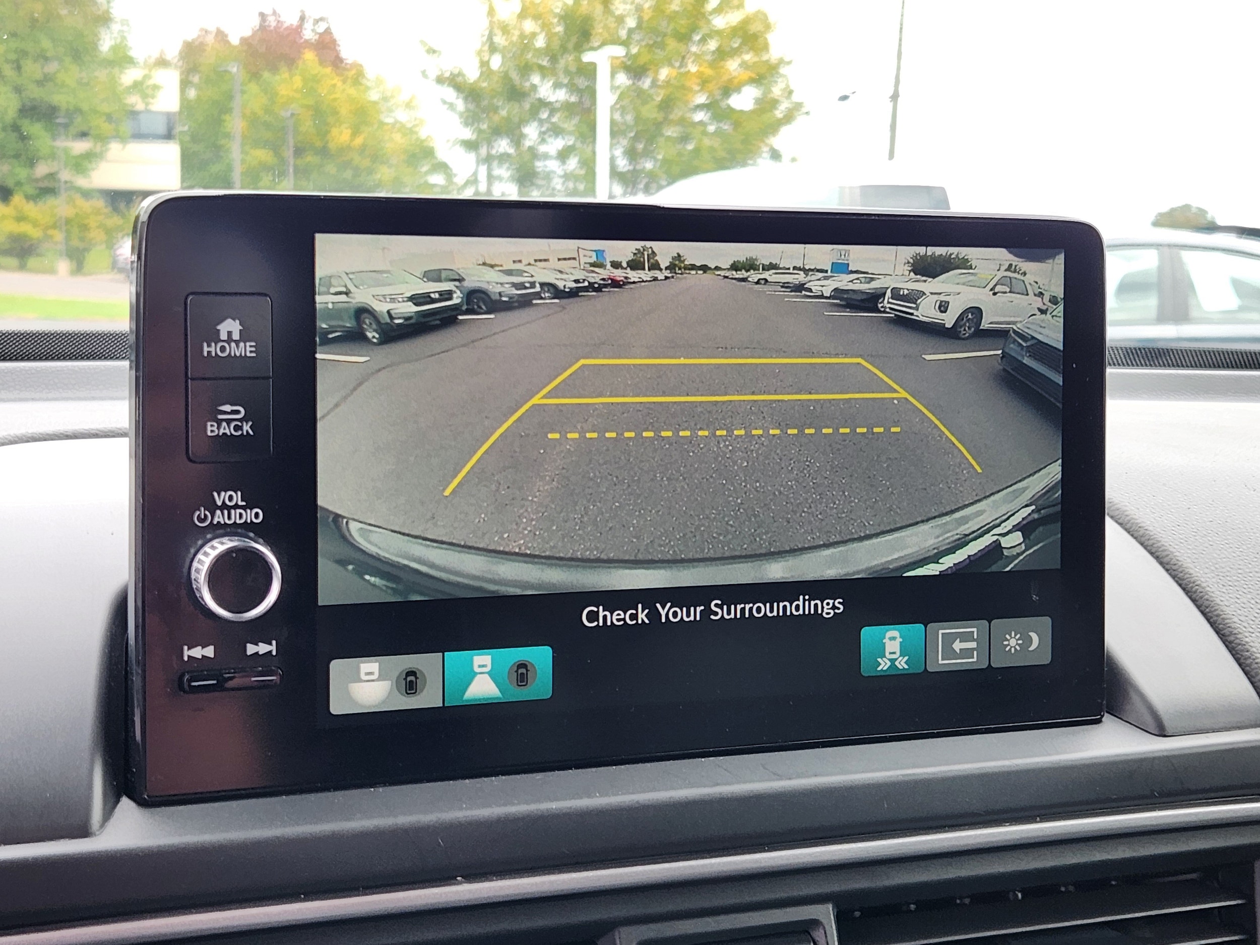 2023 Honda Pilot Elite - Photo 24