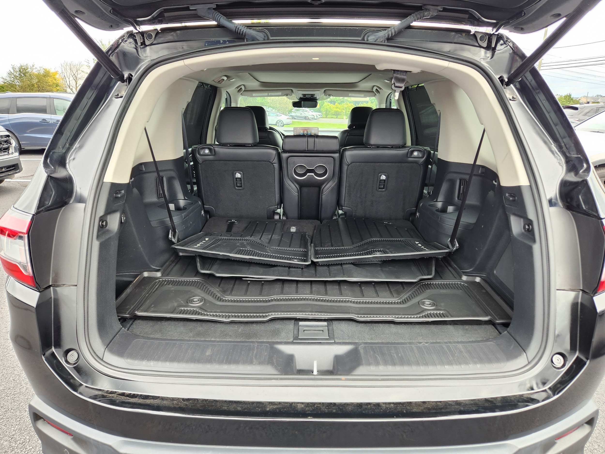 2023 Honda Pilot Elite - Photo 8