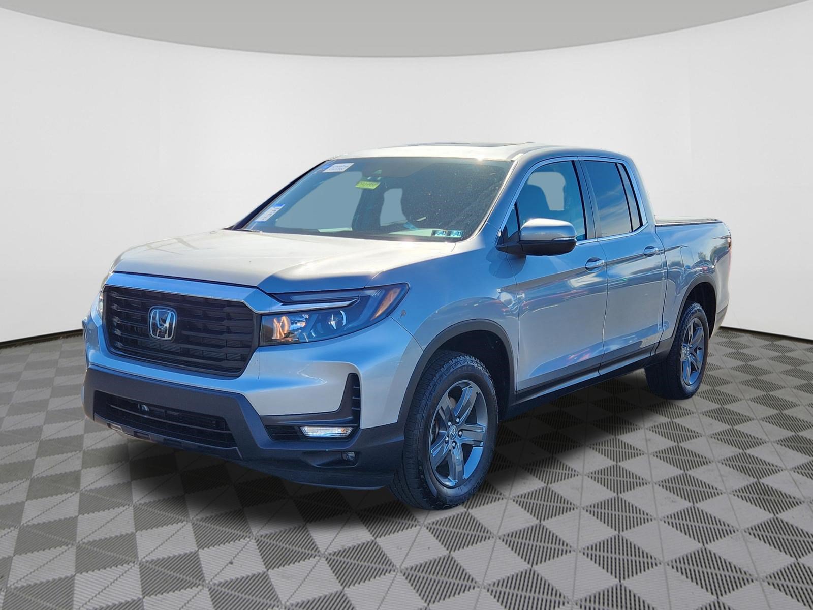 Certified 2023 Honda Ridgeline RTL Truck Crew Cab