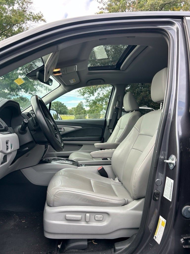 2021 Honda Ridgeline Black Edition - Photo 7