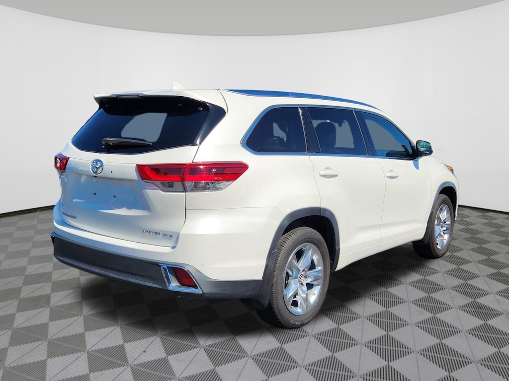 Used 2019 Toyota Highlander Limited SUV