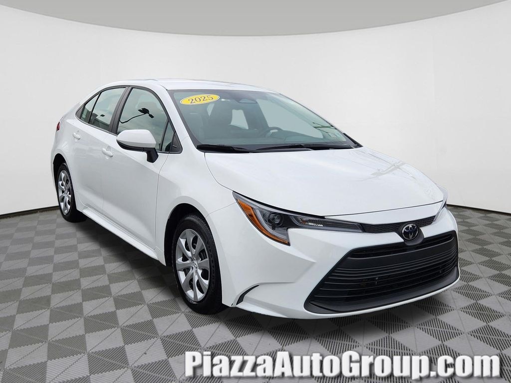 Used 2025 Toyota Corolla LE Sedan