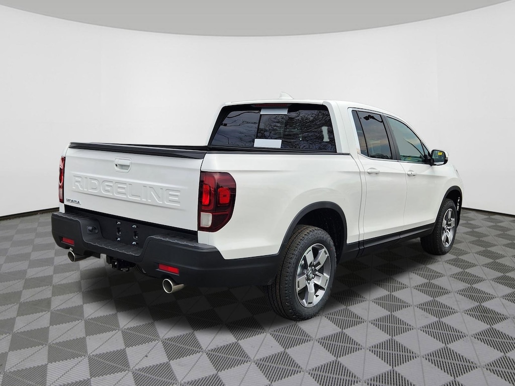 New 2026 Honda Ridgeline RTL Truck Crew Cab