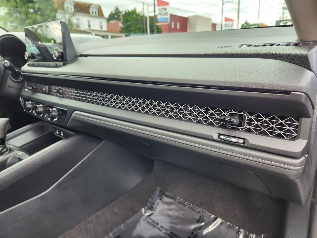 2023 Honda Accord LX - Photo 17