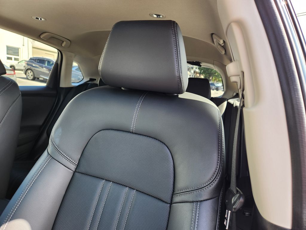 2024 Honda HR-V EX-L - Photo 11