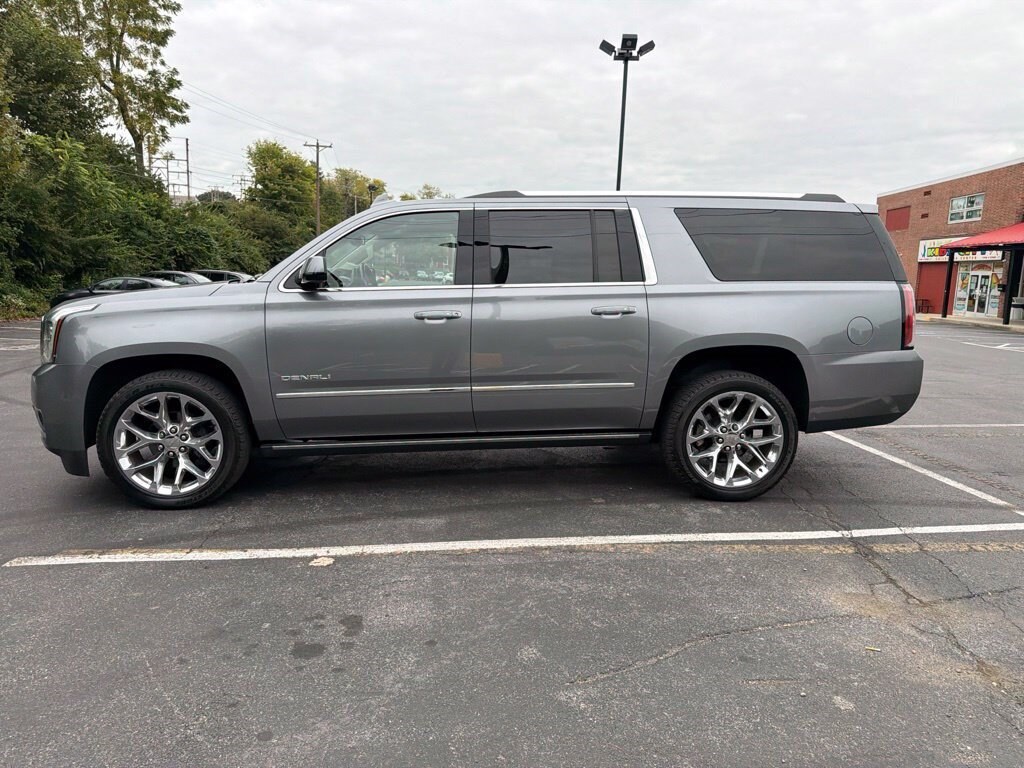Used 2020 GMC Yukon XL Denali SUV
