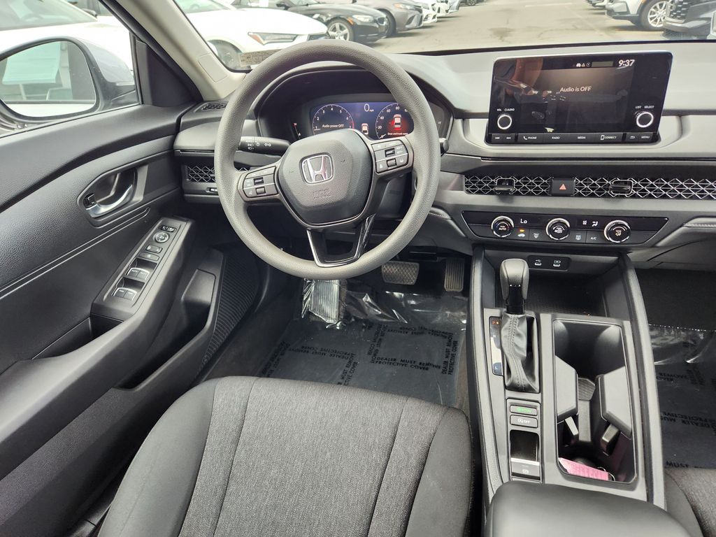 2023 Honda Accord LX - Photo 13