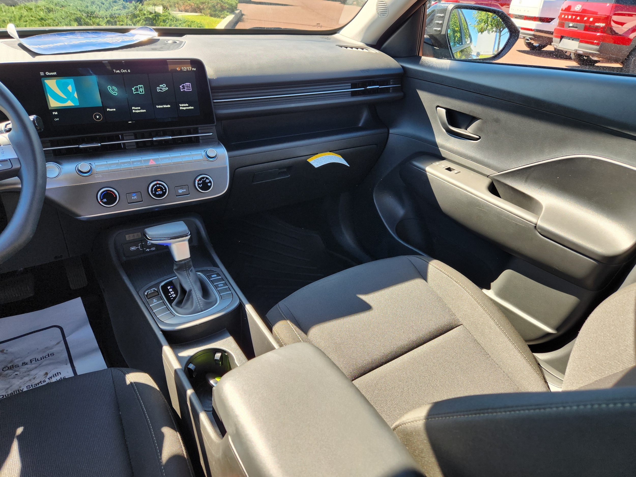 2026 Hyundai Kona SE - Photo 14