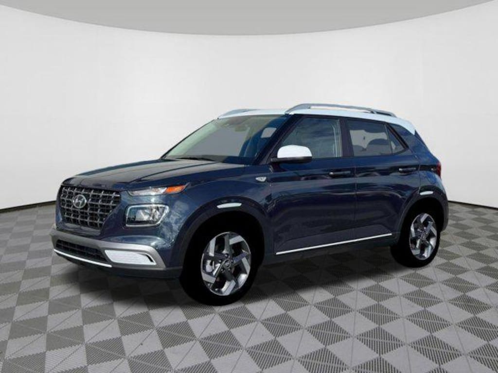 New 2026 Hyundai Venue SEL w/Two-Tone Roof SUV