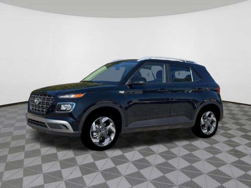 New 2026 Hyundai Venue SEL SUV