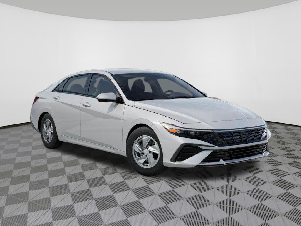 New 2026 Hyundai Elantra SE Sedan