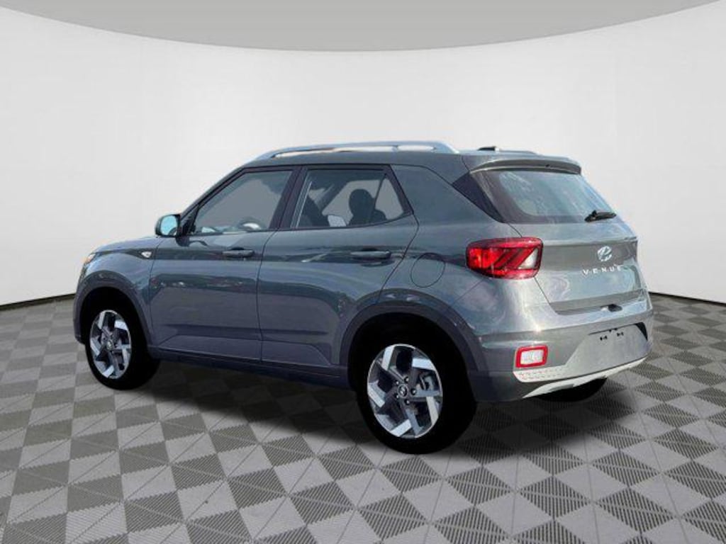 New 2026 Hyundai Venue SEL SUV