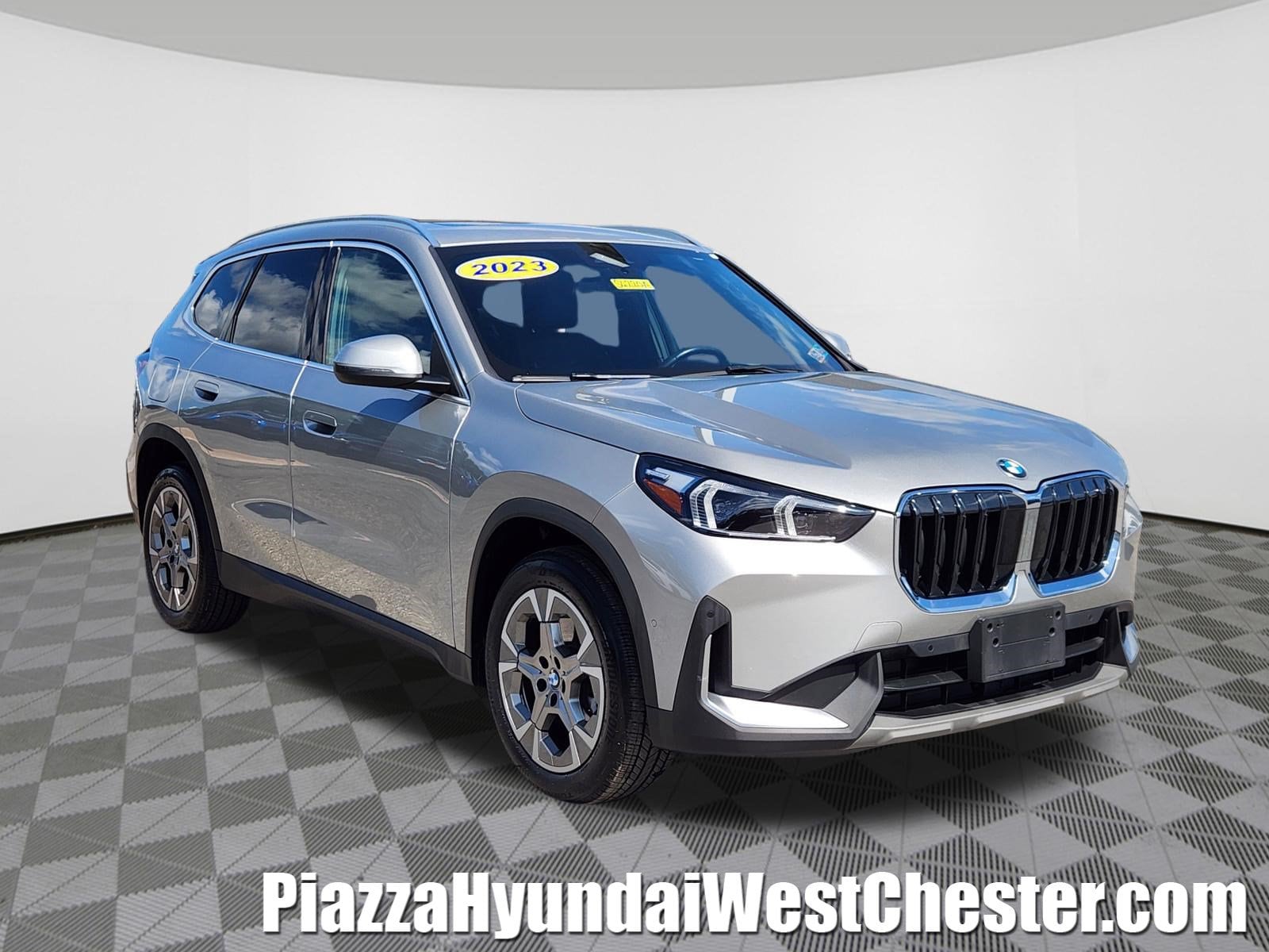2023 BMW X1