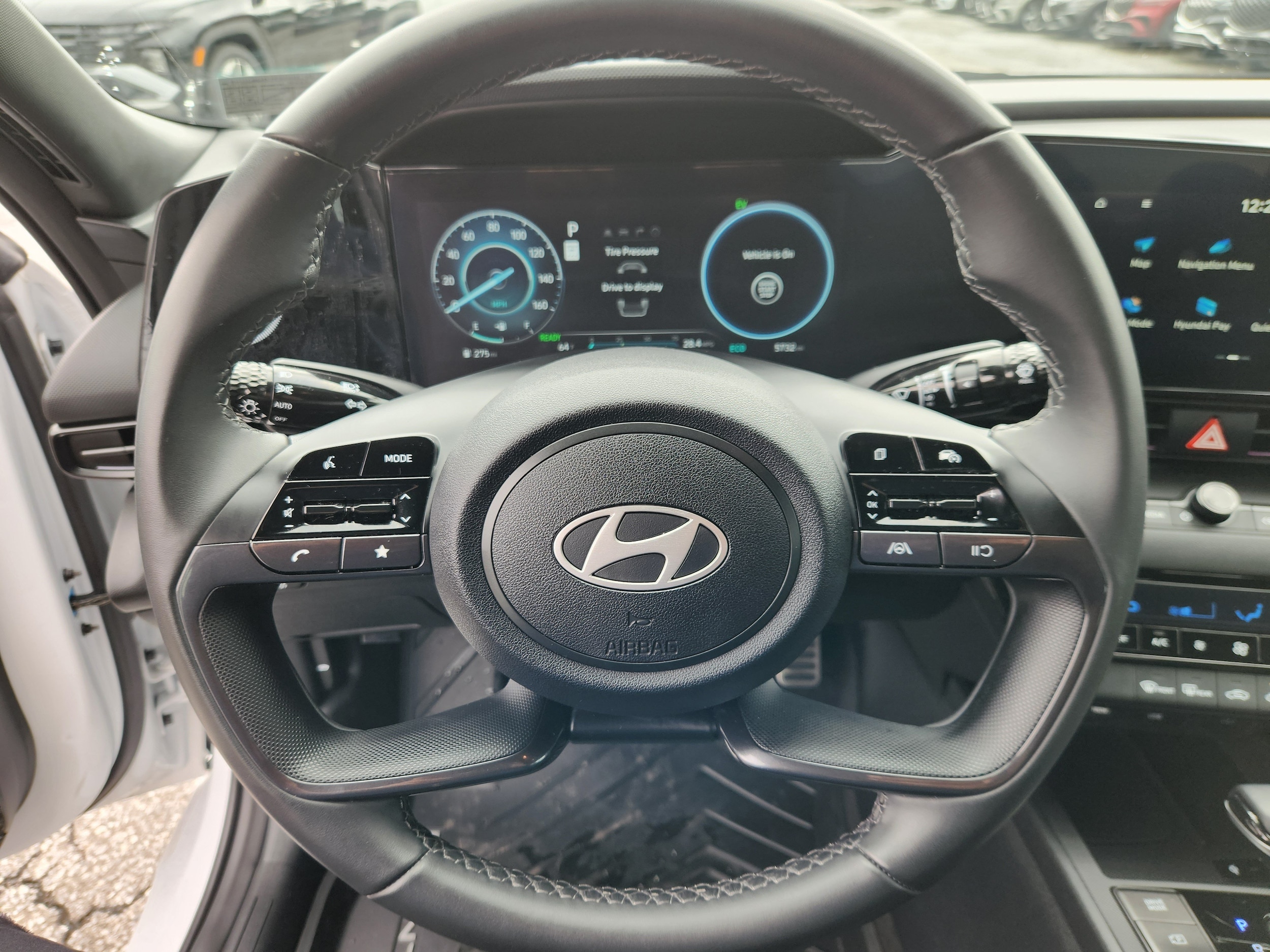 2025 Hyundai Elantra Blue - Photo 9