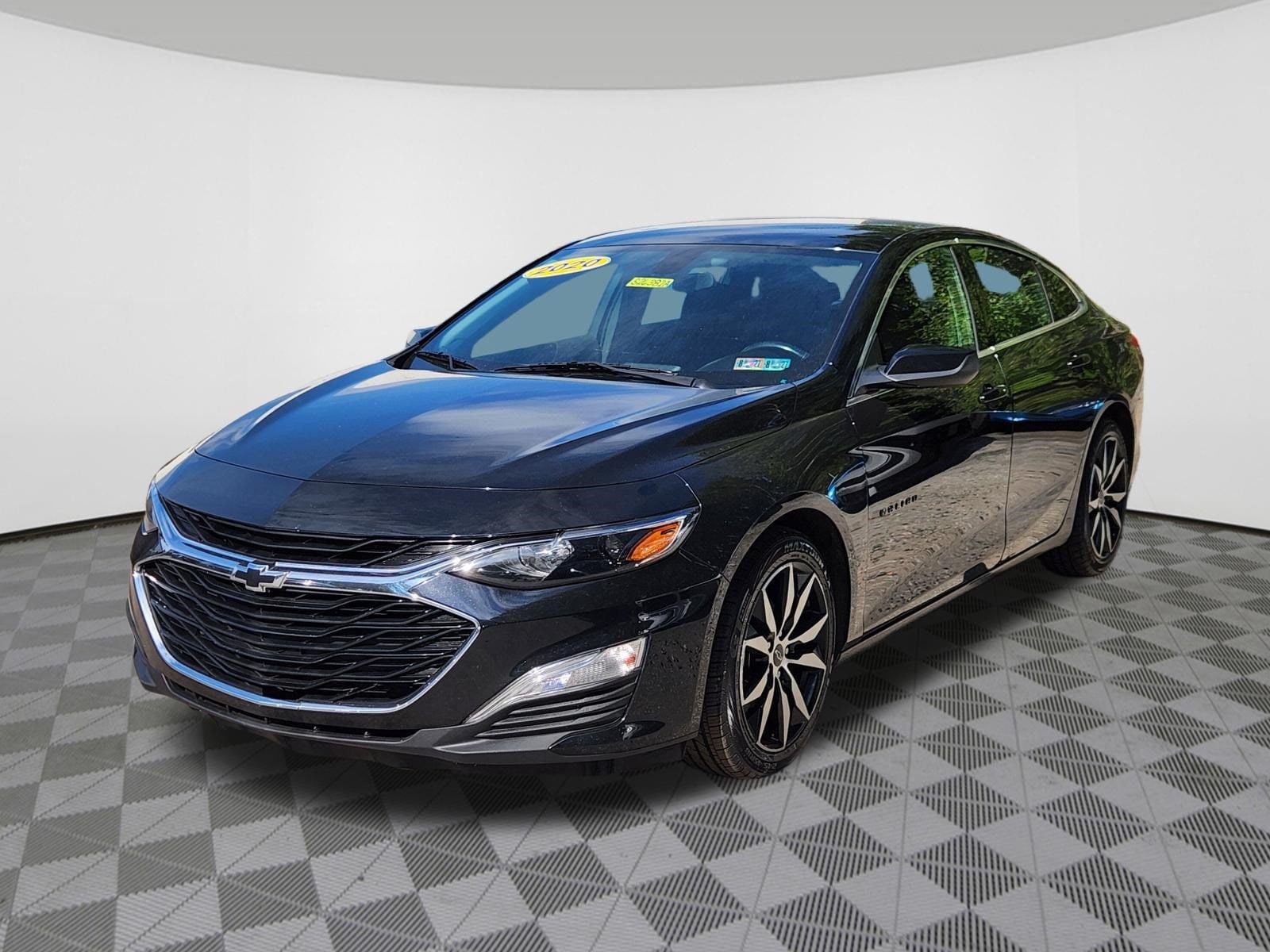Used 2020 Chevrolet Malibu RS with VIN 1G1ZG5STXLF029457 for sale in West Chester, PA