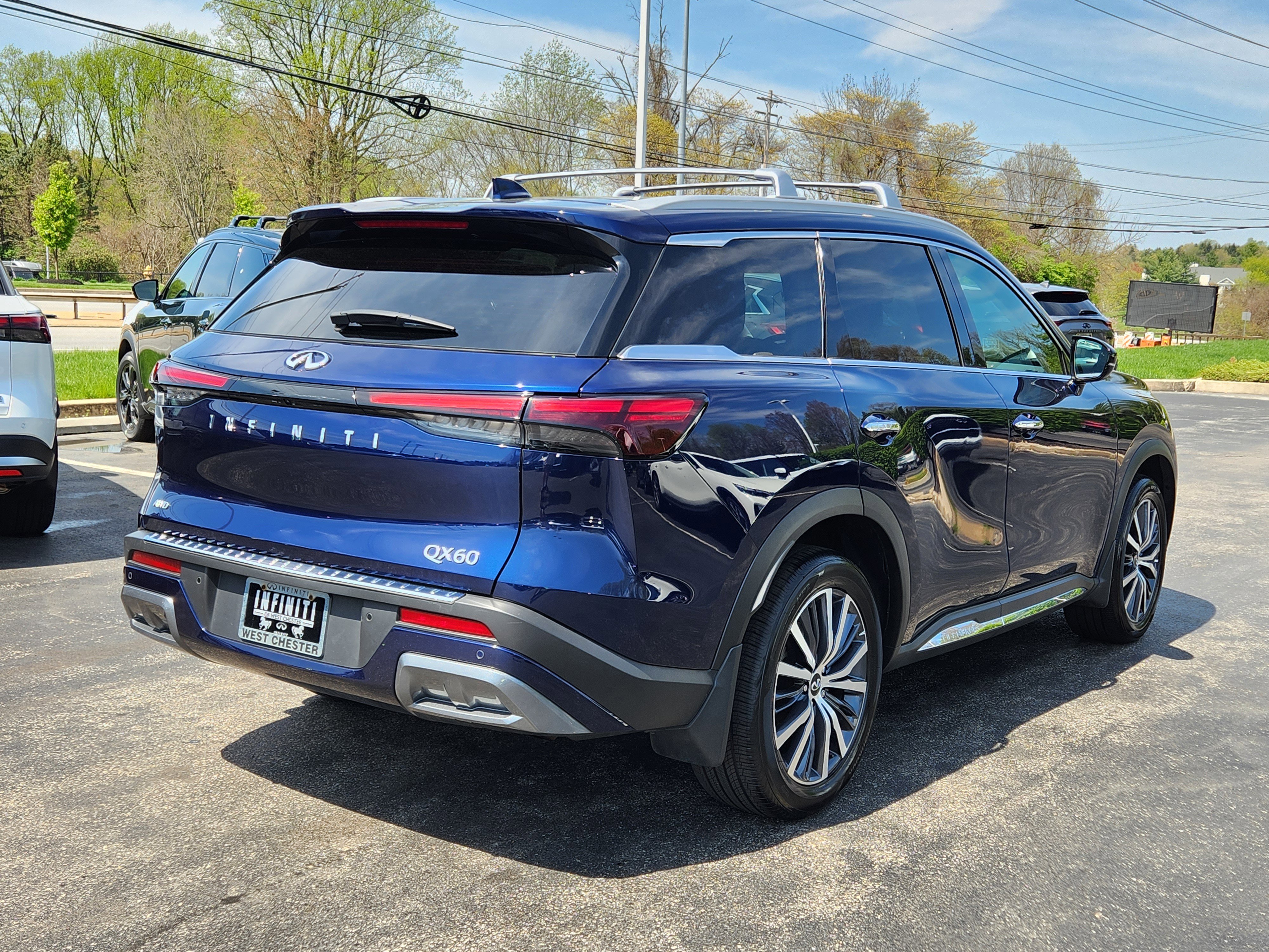 Used 2023 INFINITI QX60 SENSORY SENSORY AWD