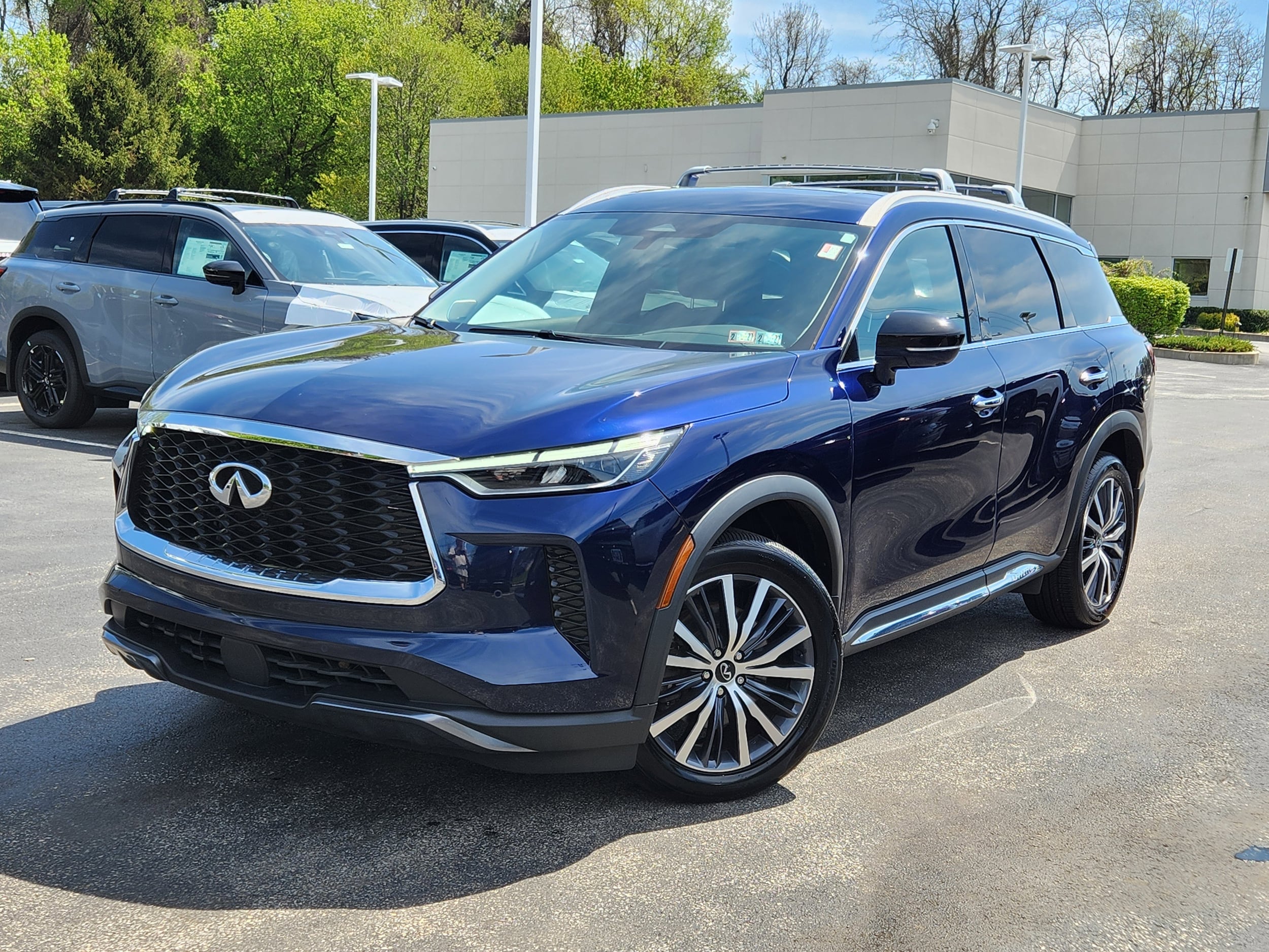 2023 INFINITI QX60 SENSORY