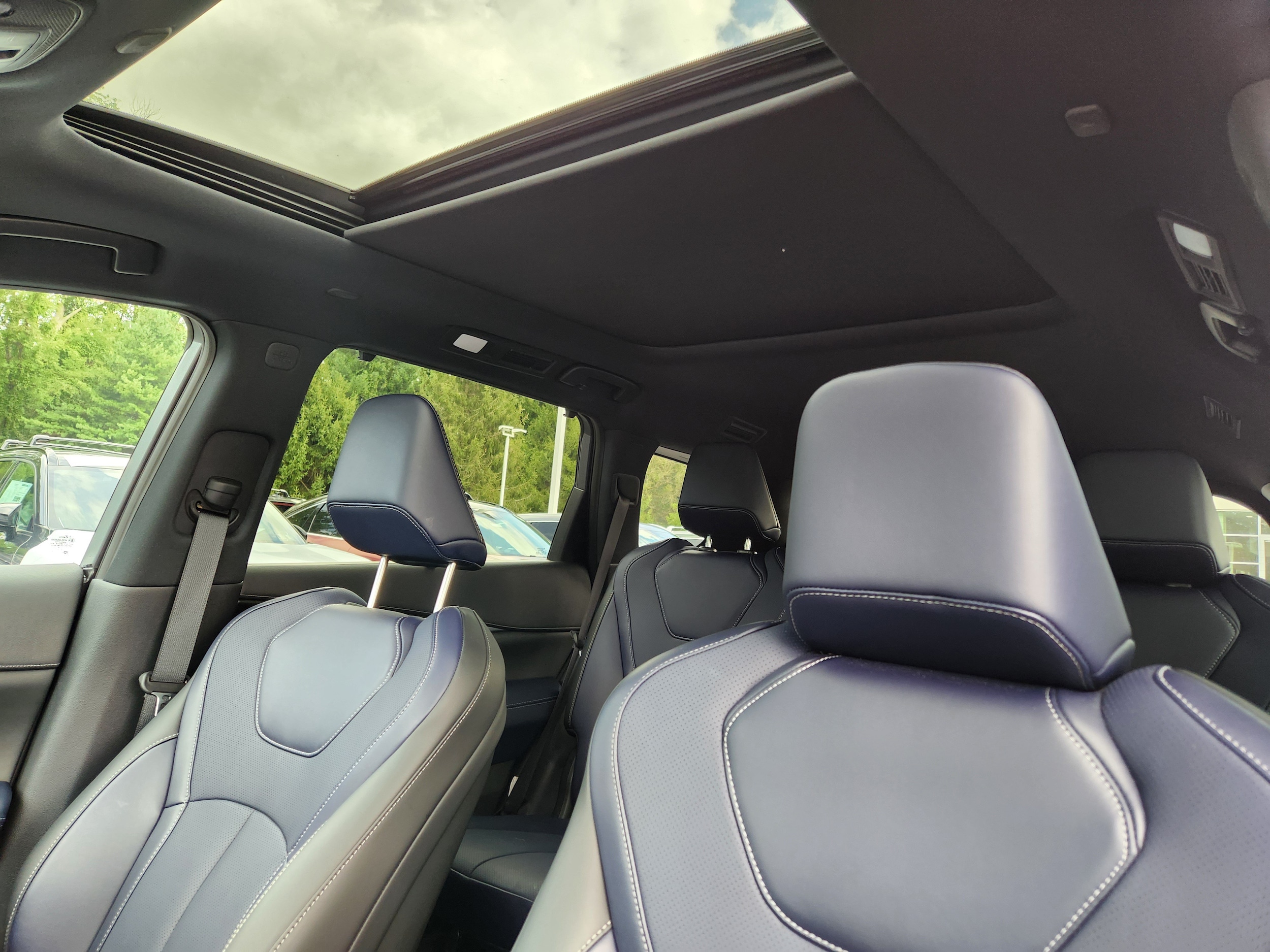 2026 INFINITI QX60 Sport - Photo 12