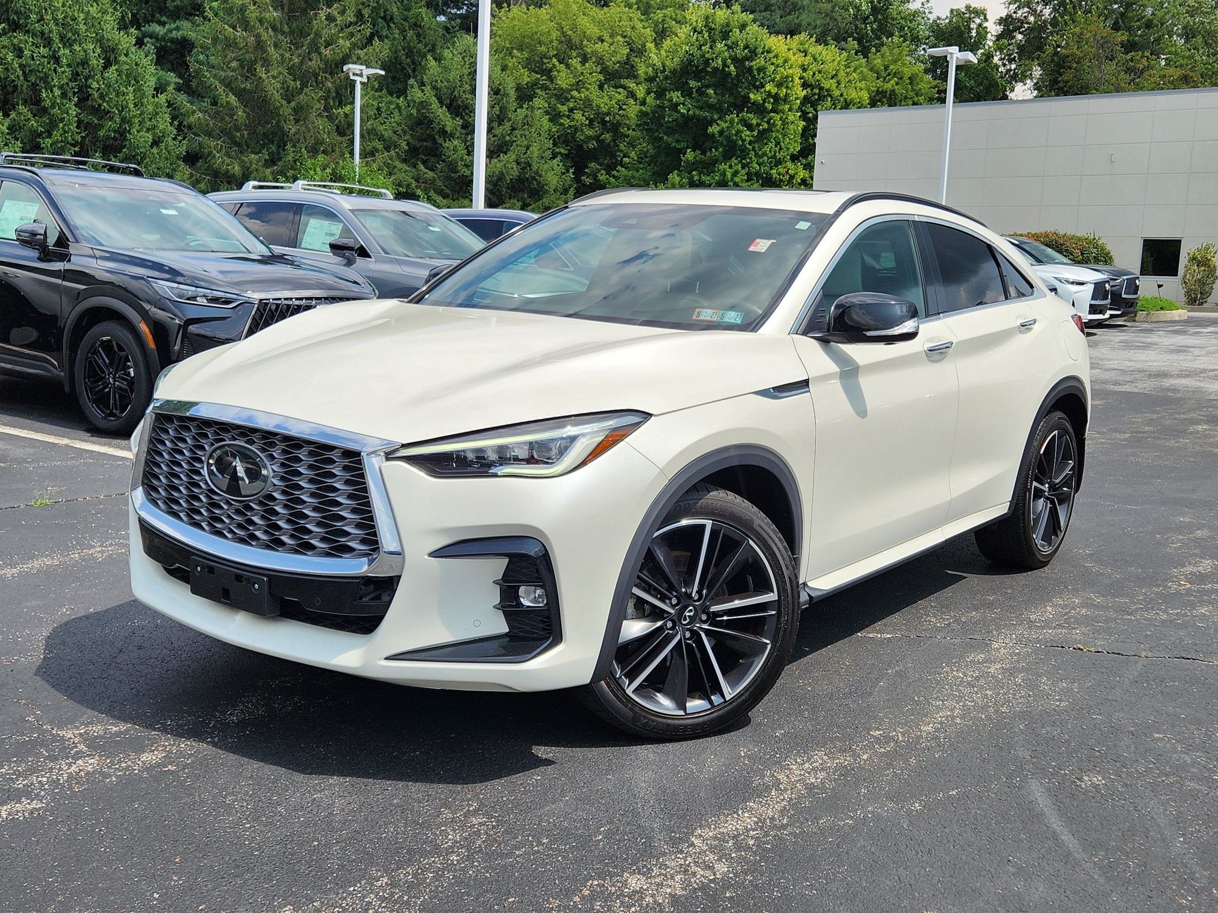 2023 INFINITI QX55