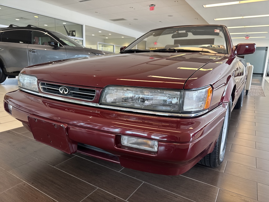 Used 1991 INFINITI M30 Convertible