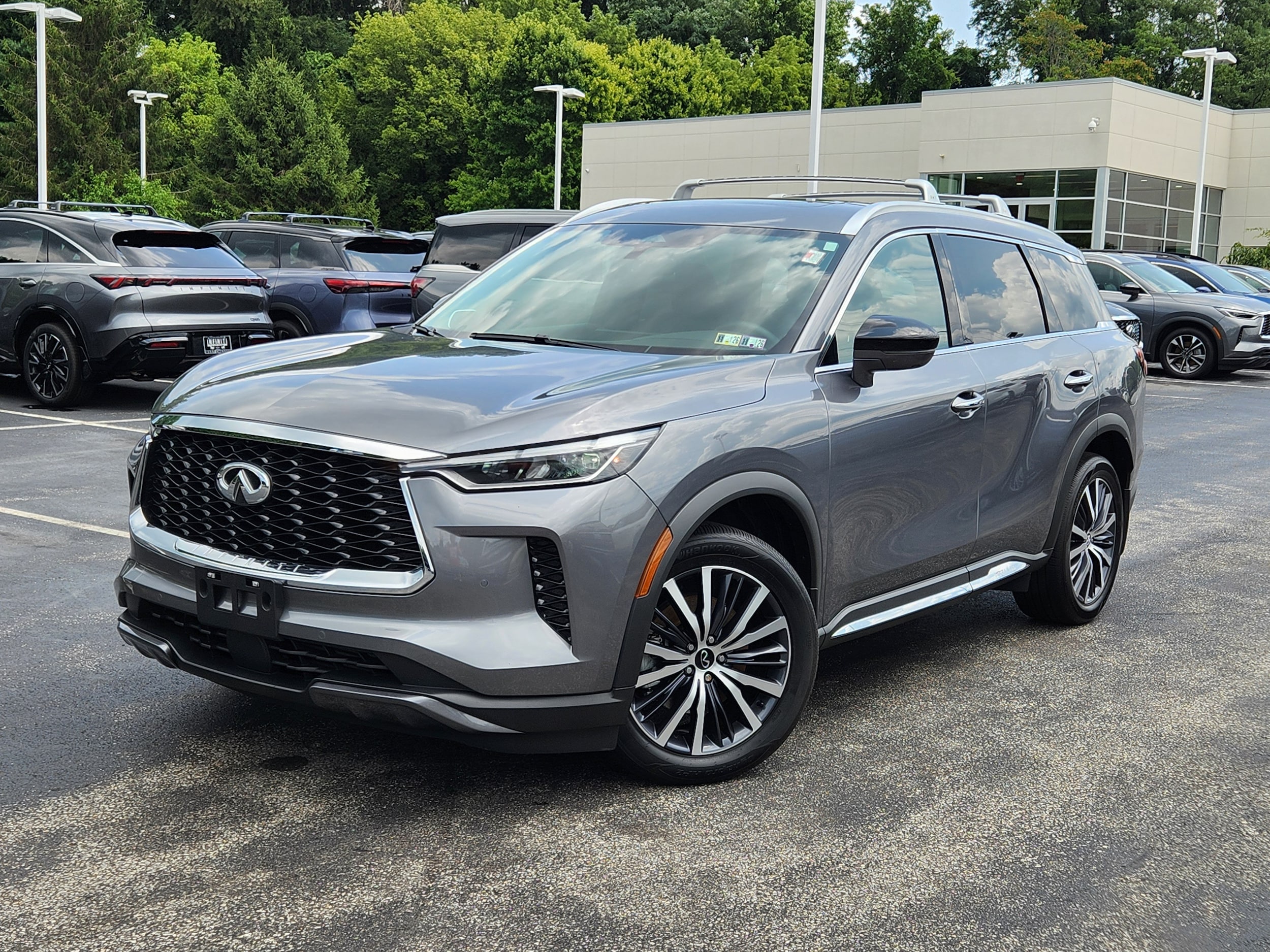 2025 INFINITI QX60