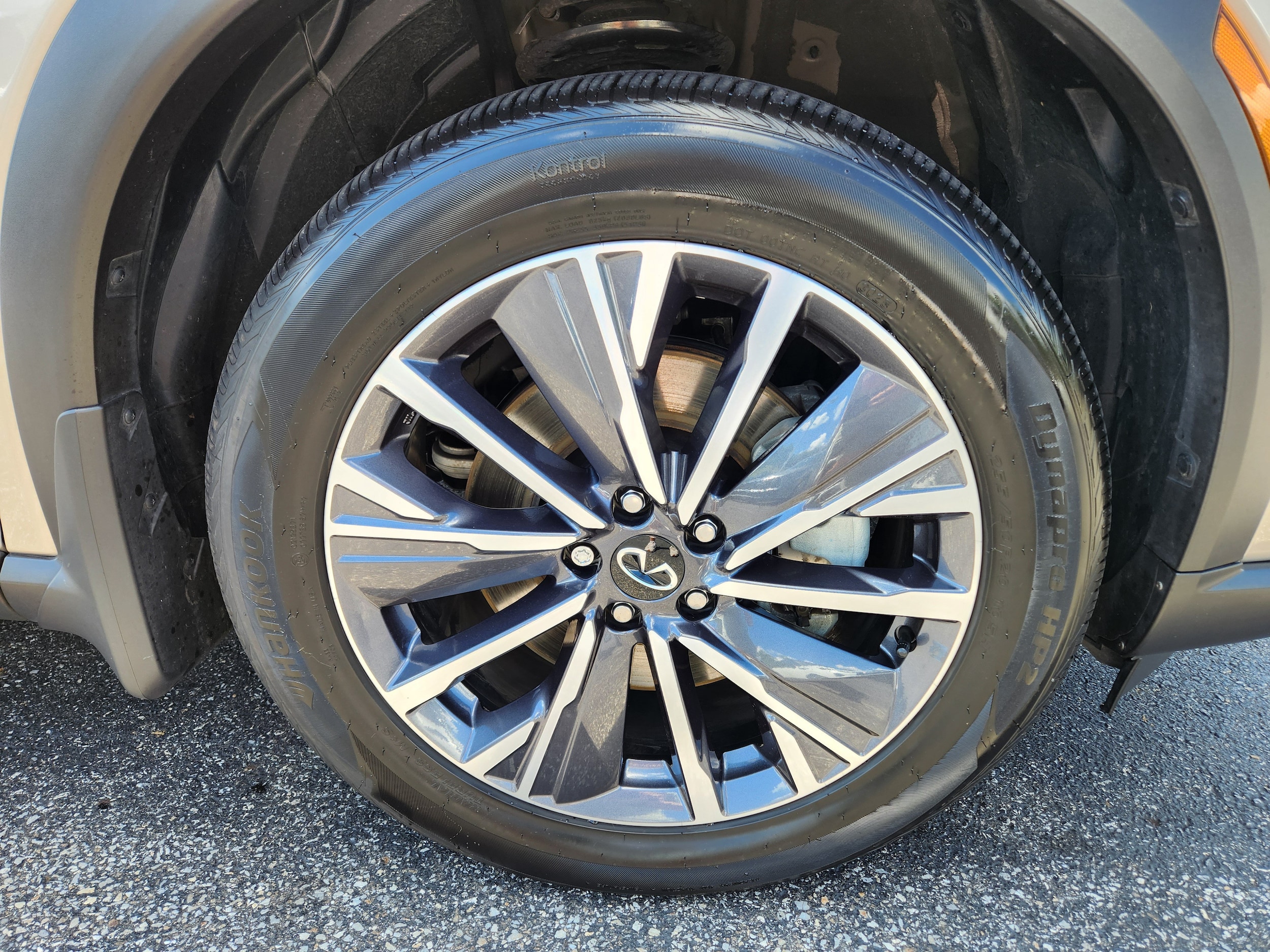 2026 INFINITI QX60 LUXE - Photo 7