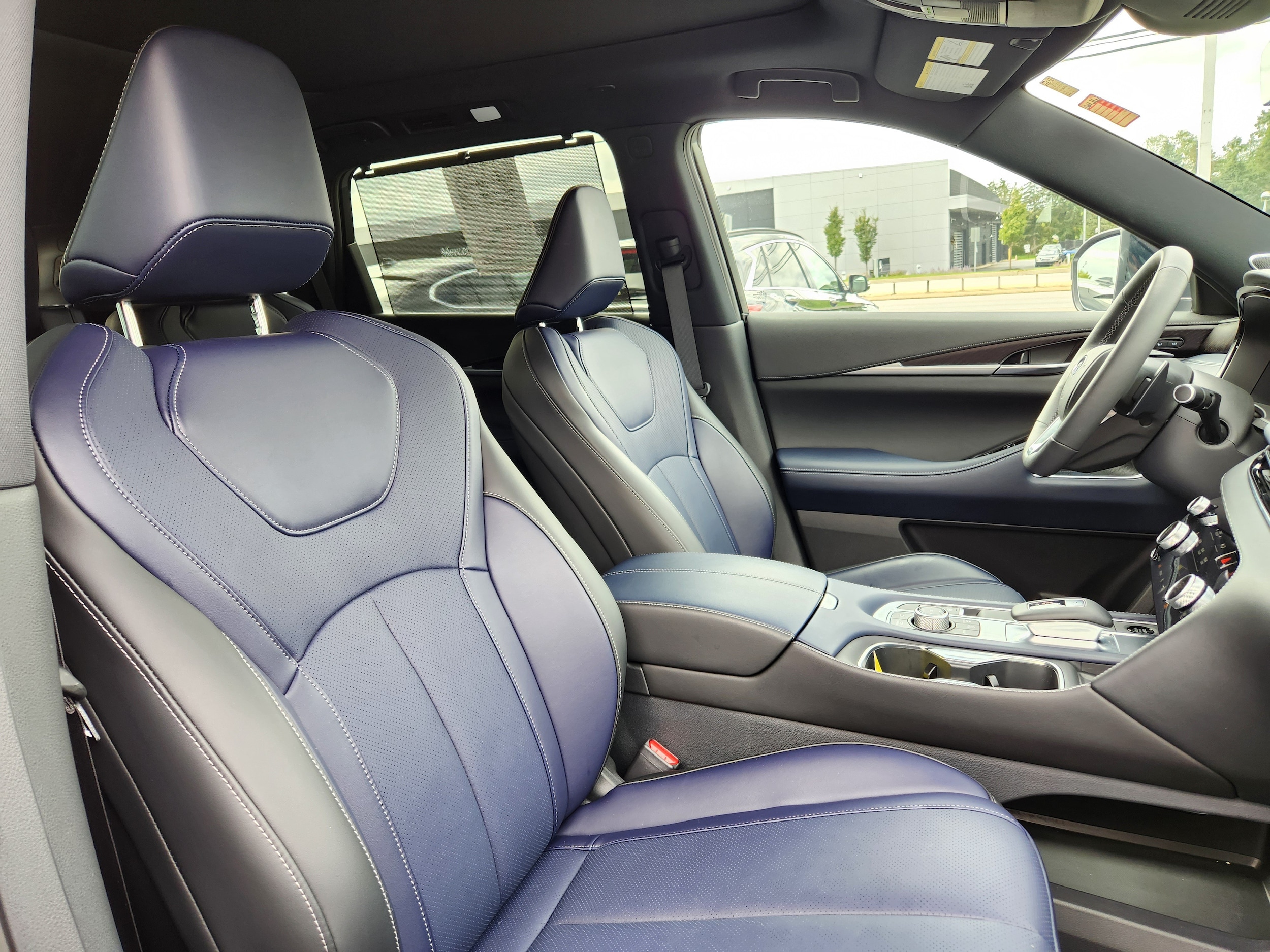2026 INFINITI QX60 Sport - Photo 16