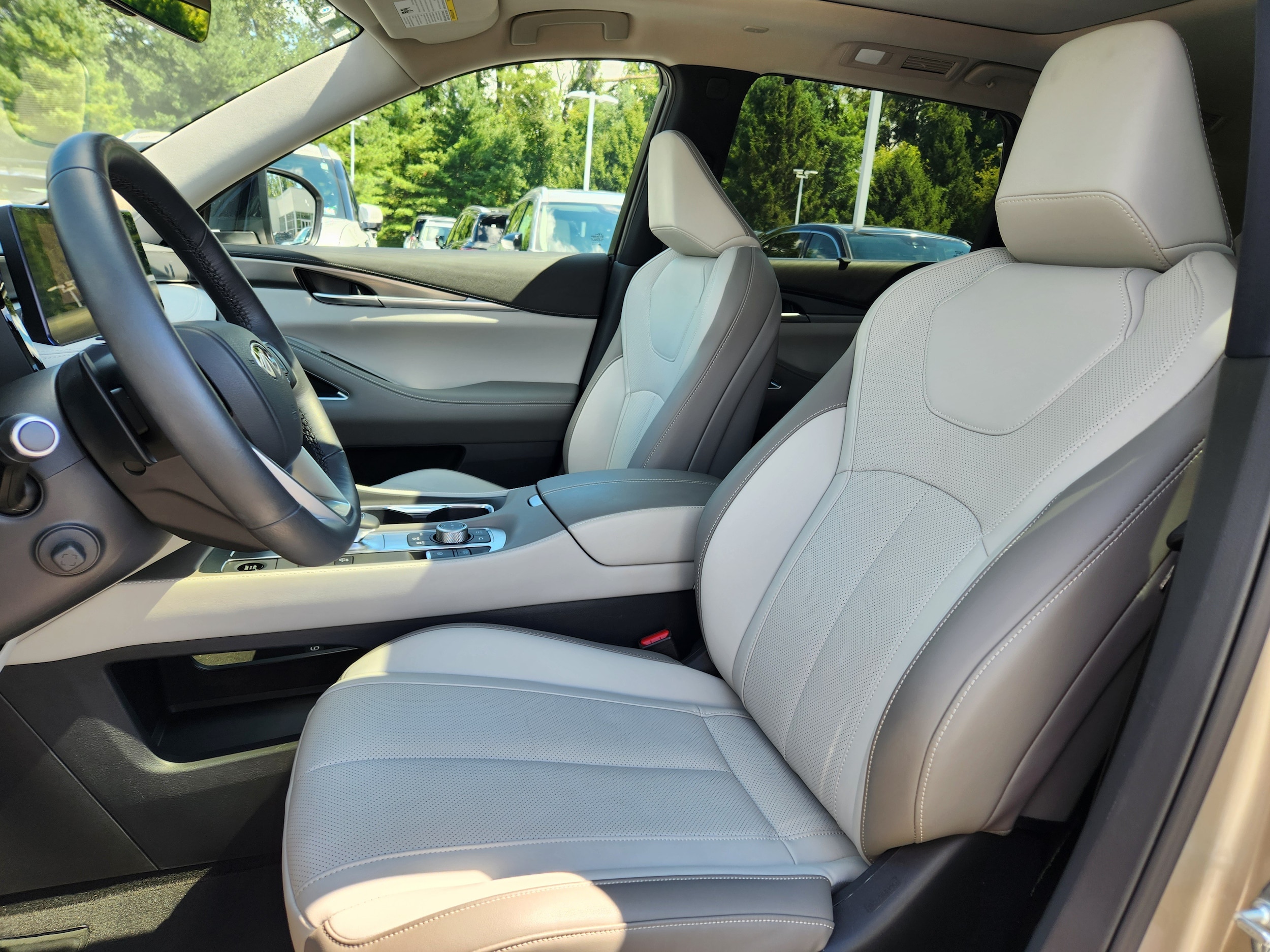2026 INFINITI QX60 LUXE - Photo 10