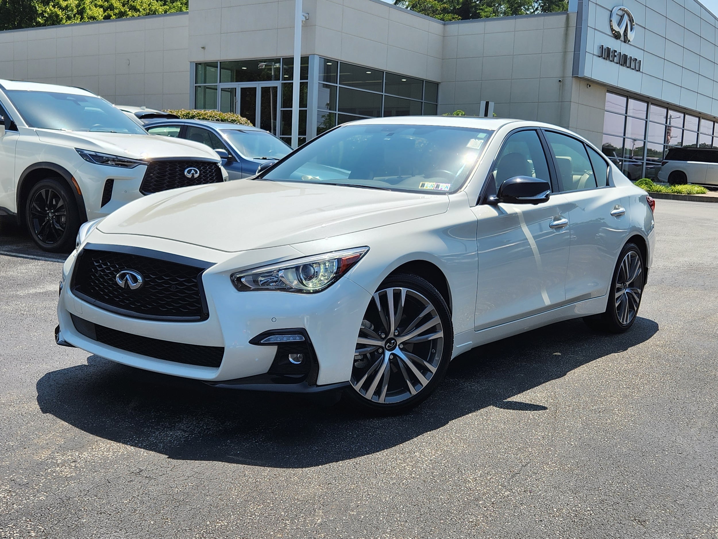 2023 INFINITI Q50 SENSORY