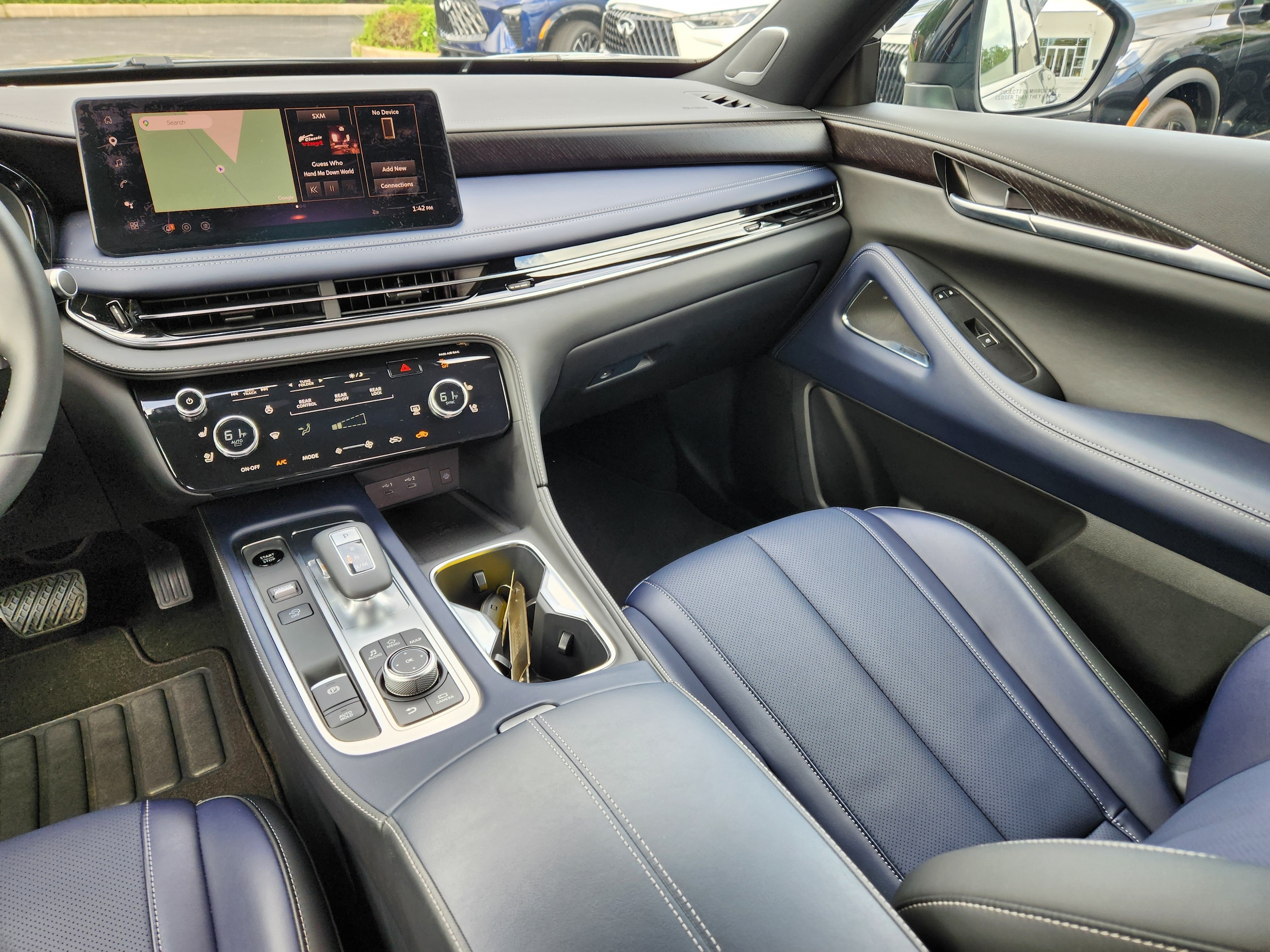 2026 INFINITI QX60 Sport - Photo 14