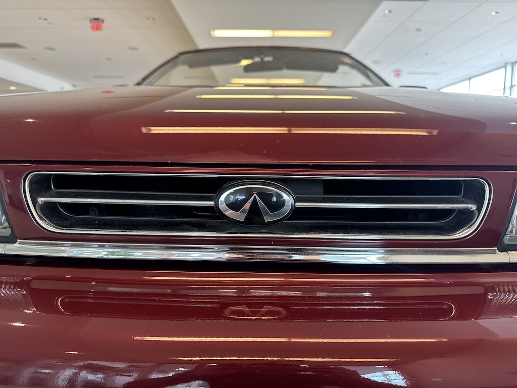 Used 1991 INFINITI M30 Convertible