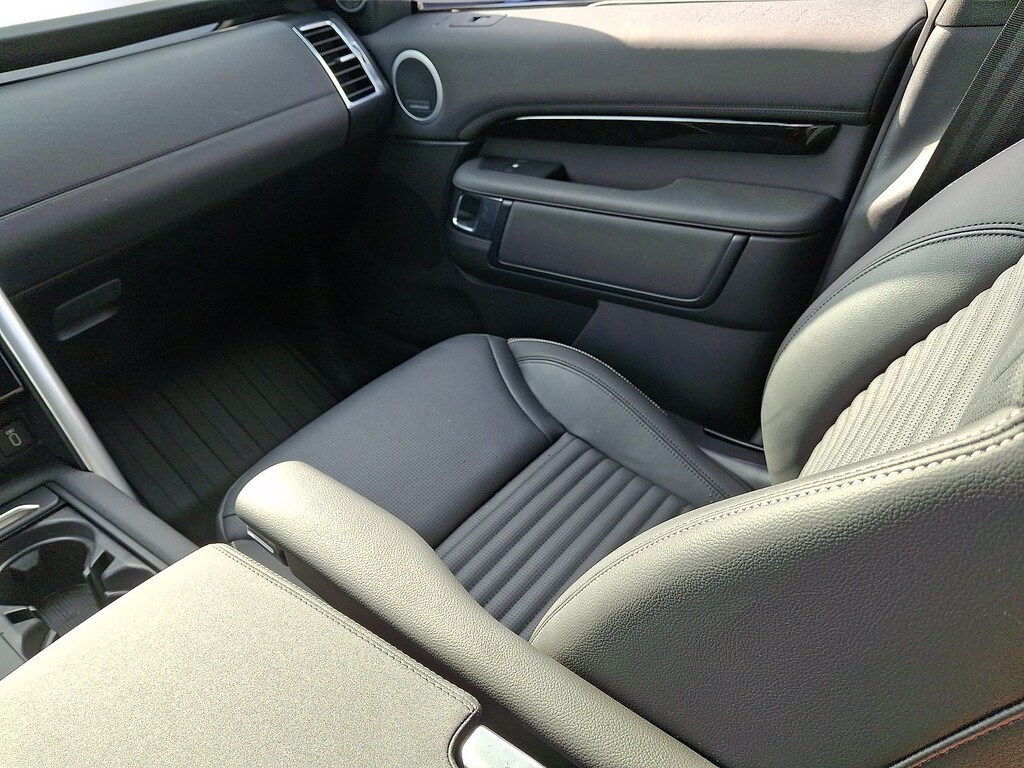 Certified 2026 Land Rover Discovery S SUV