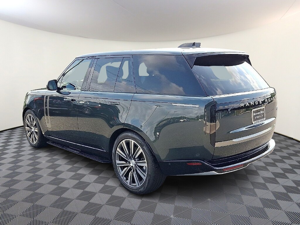 Certified 2023 Land Rover Range Rover P400 SE SUV